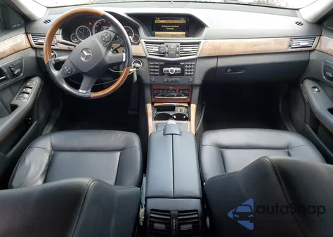 2012 Mercedes-Benz E 350 z USA, uszkodzony, nr VIN WDDHF5KB5CA560176